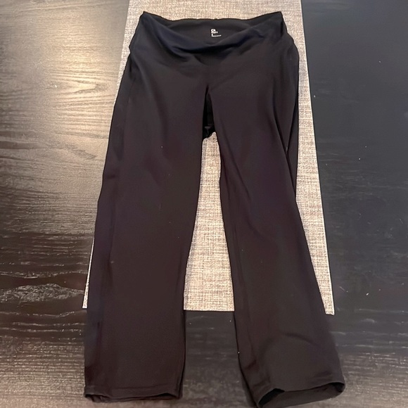 Athletic yoga/legging/dry fit woman’s pants - Picture 1 of 2